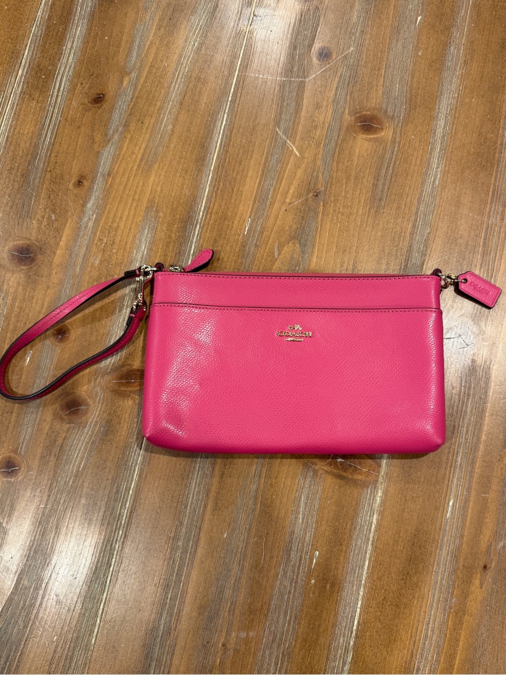 Coach Hot Pink Leather Wristlet Clutch Zip Pouch Y2K Designer Purse Barbiecore